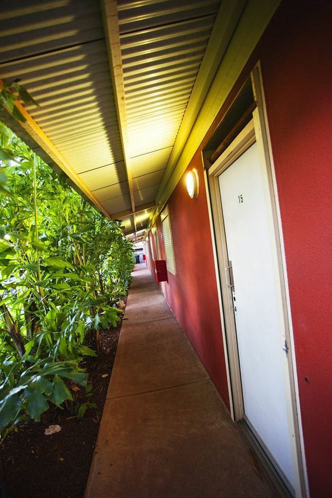 Cattrall Park Motel Karratha Exteriér fotografie